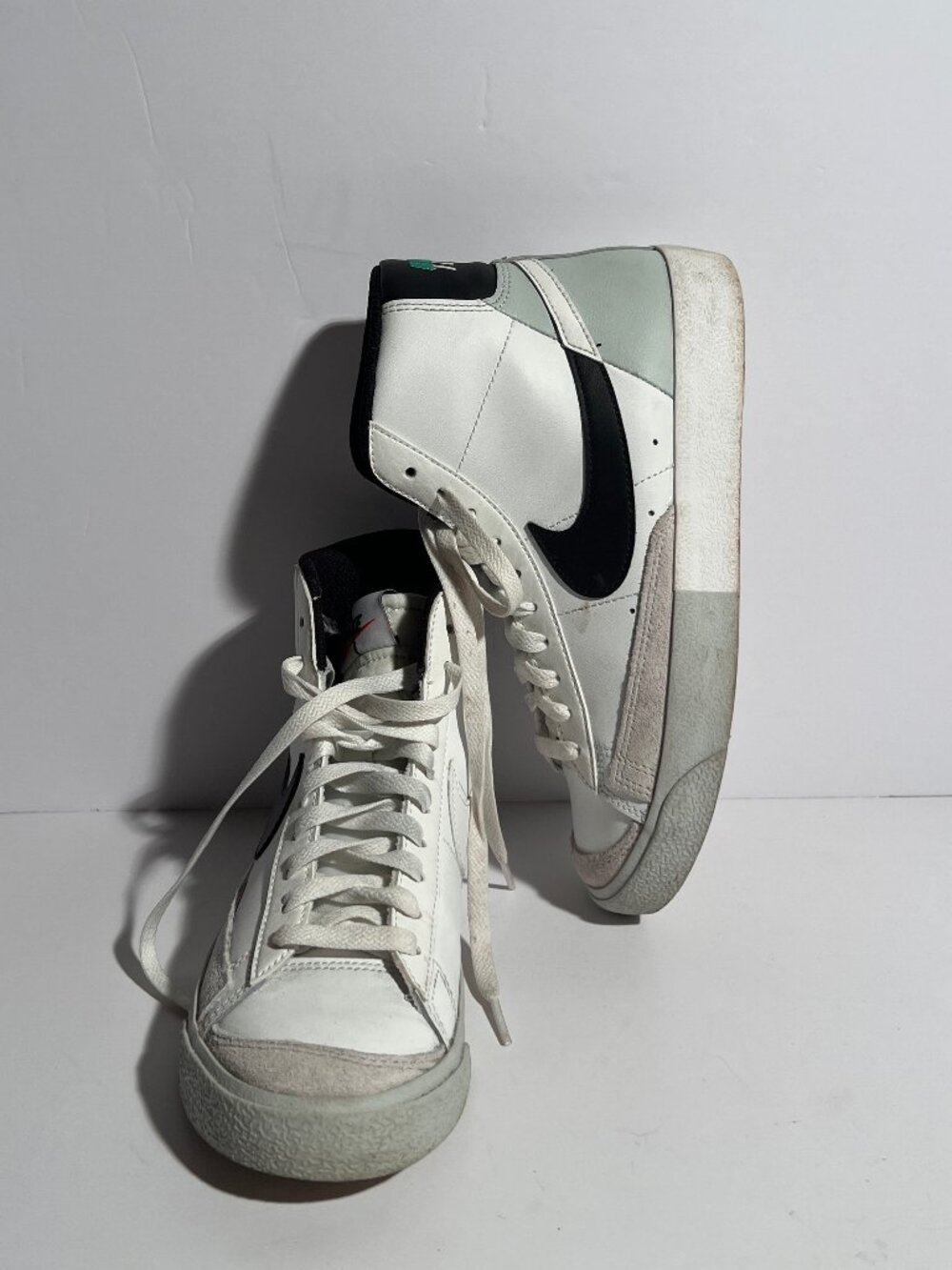 Nike Blazer Mid '77 SE GS Split White Black Sneakers Size 5.5Y